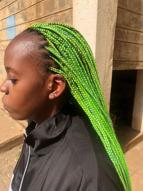 Green Knotless Braids, Green Knotless, Medium Knotless Braids, Medium Knotless, Knotless Braids, Black Braids, Green Hair, Green Light, Braid Styles