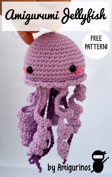 Amigurumi Jellyfish: FREE PATTERN! Amigurumi Fish, Amigurumi Jellyfish, Crochet Fish Patterns, Crochet Creatures, Crochet Craft Fair, Crochet Sea Creatures, Crocheted Jellyfish, Crochet Fish, Crochet Animals Free Patterns