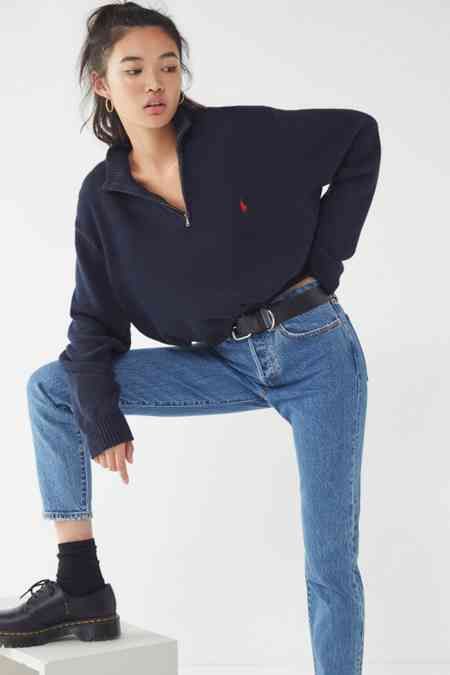 Sweater Poses, Millennials Fashion, Urban Outfitters Clothes, Wardrobe Outfits, Urban Renewal, Polo Sweater, Mode Inspo, 가을 패션, Zip Up Sweater