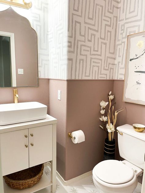 20 Easy Small Bathroom Organizing Ideas | Hometalk Taupe Guest Bathroom, Lawyer Apartment, Taupe Bathroom Ideas, Trending Bathroom Colors, Striped Ceiling, Bathroom Colours, Taupe Bathroom, Mirror And Sconces, Tiny Powder Room