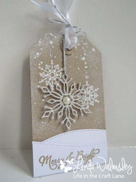 Stamping with Loll: Twelve Tags of Christmas - Day Eleven Scrapbook Christmas Tags, Mini Tags Ideas, Christmas Cards With Tags On Them, Snowflake Christmas Tags, Xmas Tags Handmade, Su Christmas Tags, Handmade Gift Tags Christmas, Diy Christmas Tags Handmade, Stampin Up Christmas Tags