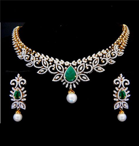 Diamond Necklaces / Chokers - Diamond Jewelry Diamond Necklaces / Chokers (NK0273ER2110) at USD 6,955.12 And GBP 5,579.65 Chokers Diamond, Kids Gold Jewellery, Diamond Necklace Indian, Real Diamond Necklace, Pure Gold Jewellery, Designer Diamond Jewellery, Motifs Perler, Diamond Necklace Designs, Bridal Diamond Jewellery