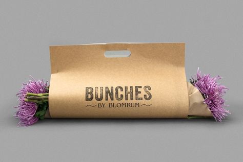 Sell Flowers, Flower Shop Design, Package Design Inspiration, Flower Bar, Florist Shop, How To Wrap Flowers, Types Of Packaging, Flower Packaging, Flower Bag