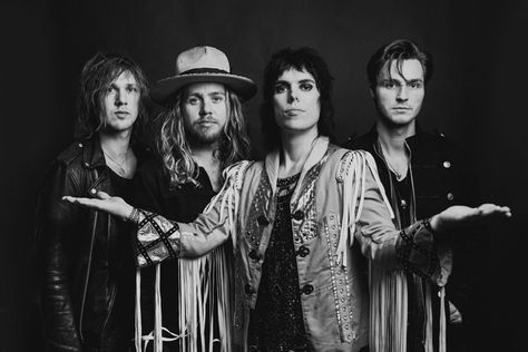 The Struts: The next great British rock band? - Goldmine Magazine Band Website, Casino Costumes, Casino Night Party, Sioux City, British Rock, Hard Rock Hotel, Goonies, Band Photos, Casino Theme