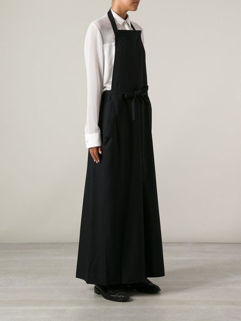 Yohji Yamamoto | Apron Skirt Trouser Apron Skirt, Black Apron, Vintage Apron, An Apron, Aprons Vintage, Apron Dress, Yohji Yamamoto, Skirt Design, Mode Inspiration