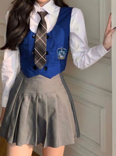 Harry Potter Outfits Ravenclaw, Hogwarts Outfits Ravenclaw, Ravenclaw Outfit Ideas, Harry Potter Ravenclaw Outfits, Ravenclaw Uniform, Slytherin Uniform, Harry Potter Uniform, Ravenclaw Outfit, Slytherin Clothes