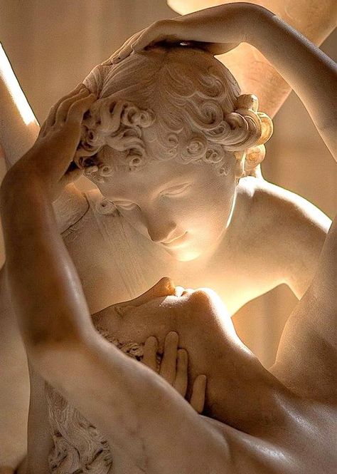 Eros And Psyche, Famous Sculptures, Antonio Canova, Art Periods, Cupid And Psyche, Louvre Paris, Foto Art, Realistic Art, Album Art