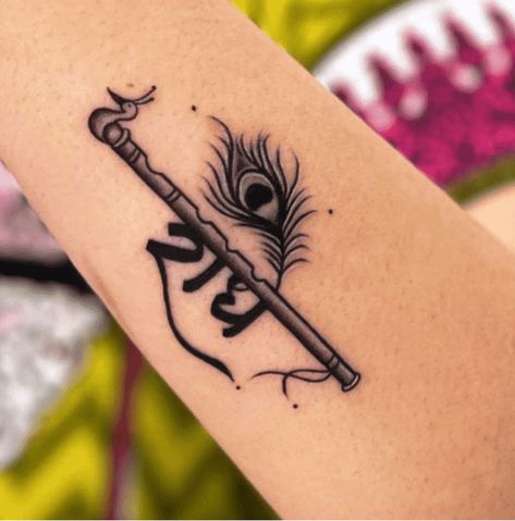 Krishna Tattoo Design Ideas Images Basuri Krishna Flute Mehendi, God Krishna Tattoo Design, Flute And Feather Tattoo, Radha Tattoo Design, Krishna Ji Tattoo, Basuri Krishna Flute Tattoo, Flute With Feather Tattoo Designs, Radha Krishna Tattoo On Hand, Krishna Related Tattoo