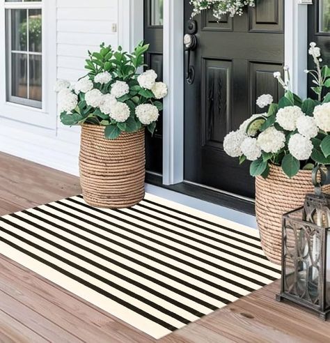 Amazon.com: HXJDCL Black and White Outdoor Rug 3x5ft Porch Rugs Hand Woven Washable Farmhouse Floor Mat Front Porch Doormat for Layered Doormat/Laundry Room/Entrance : Home & Kitchen Layered Doormat, Front Porch Rugs, Striped Outdoor Rug, Front Porch Rug, Farmhouse Flooring, Rug Cotton, Farmhouse Entryway, Porch Rug, Home Entrance