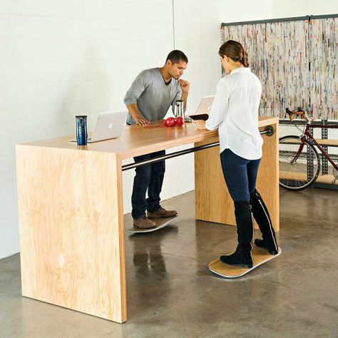 Treadmill Desk, Standing Table, Stand Up Desk, Renzo Piano, Workspace Inspiration, Coworking Space, Desk Design, A Desk, Office Inspiration