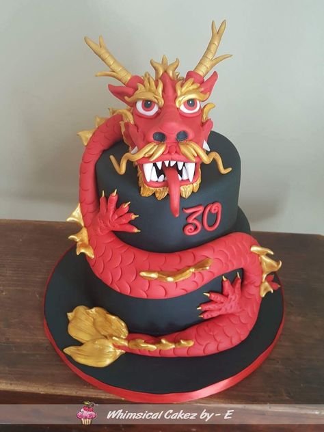 Chinese dragon cake Chinese Dragon Cake, Cake Dragon, Chinese New Year Desserts, Dragon Birthday Cakes, Fire Cake, Chinese Cake, Dragon Cakes, Skull Cake, Dragon Cake