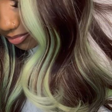 Owner Of M.D. Hair Studios LLC on Instagram: "Chocolate mint 🍫🍀 COLORADO OCTOBER BOOKS /custom orders Open . ATLANTA bookings November 10-12th (flyer and details will be posted soon)" Matcha Green Hair Color, Mint Chocolate Highlights, Hair Dye With Brown Hair, Mint And Brown Hair, Ash Green Hair Color Highlights, Green On Brown Hair, Mint Green Hair Aesthetic, Brown To Green Hair, Mint Hair Aesthetic