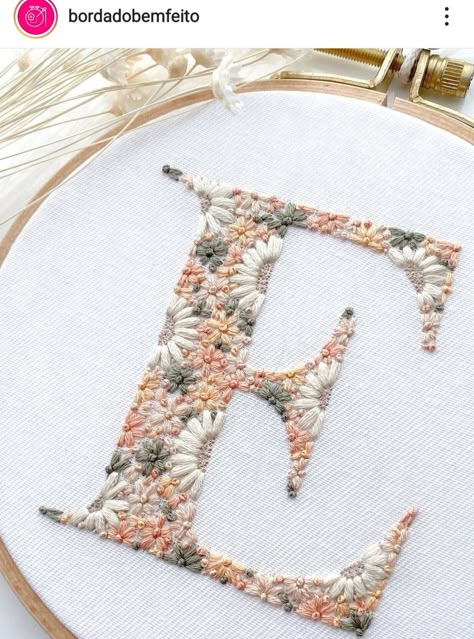 Monogram Embroidery Letters, Hand Embroidery Letters, Embroidery Video, Embroidery Stitches Beginner, Clothes Embroidery Diy, Simple Hand Embroidery Patterns, Embroidery Alphabet, Diy Embroidery Patterns, Embroidery Letters