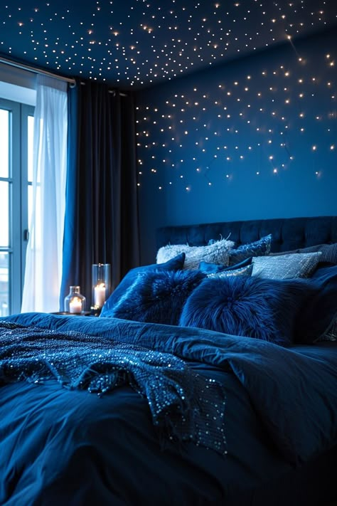 Star Themed Bedroom, Cozy Bedroom Inspirations, Gaming Nook, Dark Cozy Bedroom Ideas, Dark Blue Rooms, Dark Cozy Bedroom, Bedroom Aesthetic Cozy, Dark Blue Bedrooms, Elegant Room