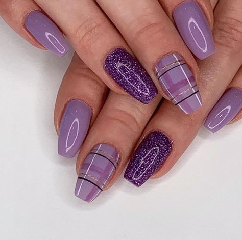 50+ Pretty Plaid Nails You'll Love - The Glossychic Flannel Nails, Rockabilly Nails, Lilac Nails Design, Nail Model, Plaid Nail Art, Nails For Fall, Purple Nail Art, Lilac Nails, Purple Nail Designs