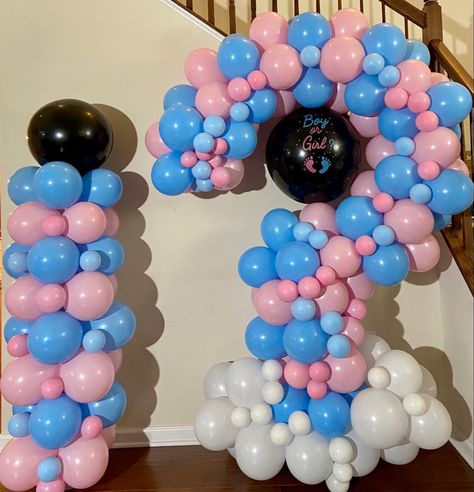 Question Mark Gender Reveal Balloon, Question Mark Gender Reveal, Balloon Tower, Gender Reveal Balloons, Gender Party, Diy Balloon Decorations, Diy Balloon, Baby Gender Reveal Party, Gender Reveal Cake