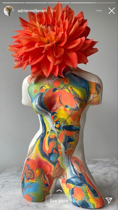 Mannequin Art Ideas Creative, Manequin Ideas Decor, Manikin Art, Mannequin Design, Painted Mannequin, Mannequin Decor, Mannequin Art, Mom Art, Painted Chairs