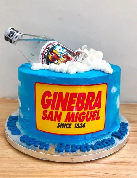 Gin Cake Design, Gin Cake, Eyebrow Makeup Techniques, Beer Cakes, Batman Cake Topper, Cake Design For Men, Batman Cake, Beer Cake, Simple Cake Designs