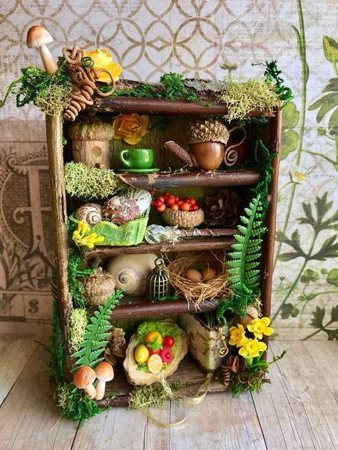 Fairy Kitchen, Woodland Kitchen, Teapot Birdhouse, Fairy Dollhouse, Flowers And Mushrooms, Fairy Room, Indoor Crafts, Fairy Tree Houses, Fairy Garden Furniture