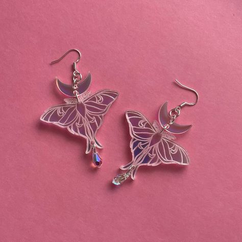 Laser Cut Jewelry Acrylic, Moth Earrings, Iridescent Acrylic, Elven Jewelry, Laser Cut Jewelry, Luna Moth, Bracelet Display, Printed Jewelry, Acrylic Jewellery