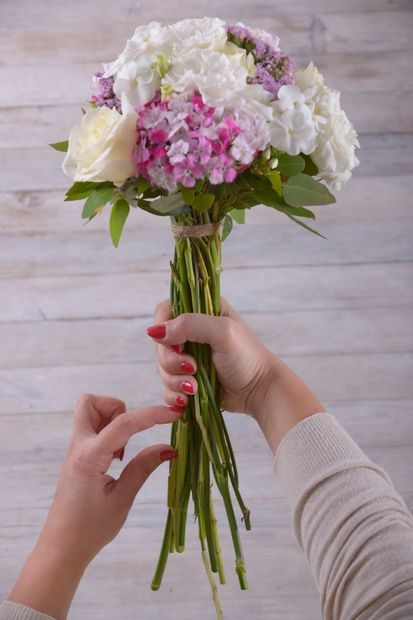 Diy With Flowers, Make Your Own Bridal Bouquet, Prom Flowers Bouquet, Diy Wedding Flowers Bouquet, Prom Flowers Corsage, Homecoming Flowers, Prom Bouquet, Wedding Flowers Tulips, Bridal Bouquet Spring