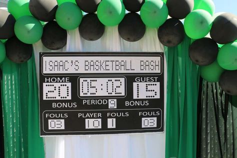 Isaac's Basketball Bash  | CatchMyParty.com Celtics Birthday Party, Basketball Theme Birthday, 30th Bday Party, Basketball Theme Party, Celtics Basketball, Basketball Birthday Parties, Basketball Party, Basketball Theme, Basketball Birthday