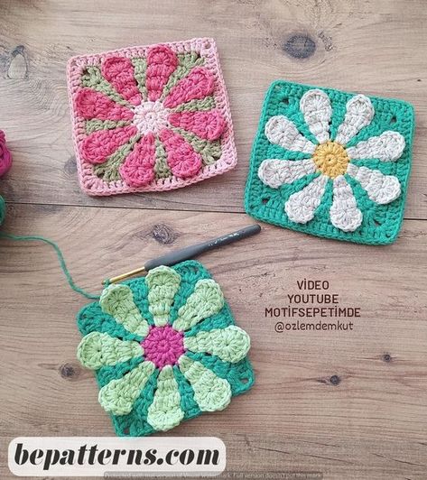 Crochet Granny Square Tutorial | Easy Steps Daisy Crochet Pattern, Crochet Granny Square Tutorial, Crochet Flower Squares, Flower Granny Square, Crochet Motif Patterns, Crochet Square Patterns, Quick Crochet, Crochet Rose, Granny Square Crochet Pattern