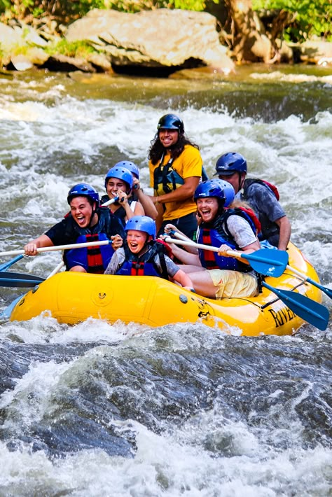 White Water Rafting Tennessee, Rafting Aesthetic, Rafting Photography, Sport Aesthetic, Quotes Adventure, Water Photo, Water Rafting, Atv Riding, Tennessee Vacation