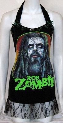 Metal Tshirts, Rework Clothes, Wearable Crafts, Spooky Fashion, Sci Fi Jewelry, Diy Clothes Refashion, Zombie T Shirt, Top Corset, Tshirt Refashion