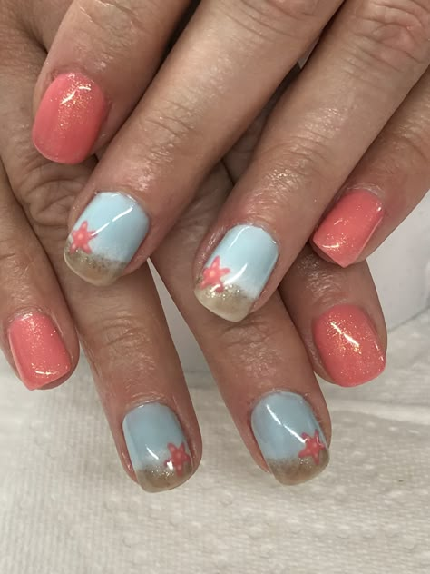 Nail Idea For A Cruise, Beach Theme Gel Nails, Toenail Designs Summer Beach, Cruise Ready Nails, Adult Nail Designs, Maine Themed Nails, Short Beach Nails Vacation, Vacation Dip Nails Tropical, Nails Inspiration Nail Art