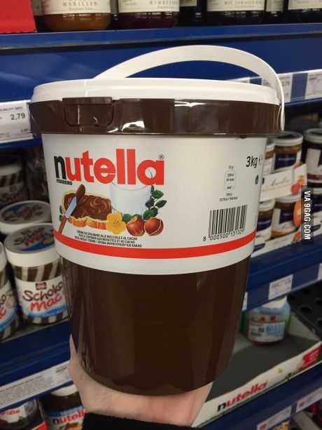 Just casually strolling through the supermarket buying some Nutella Big Nutella, Cherry Bread, Nutella Lover, Nutella Spread, Food Wishes, Dunkin Donuts Coffee Cup, Love Eat, Nutella Bottle, Cute Food