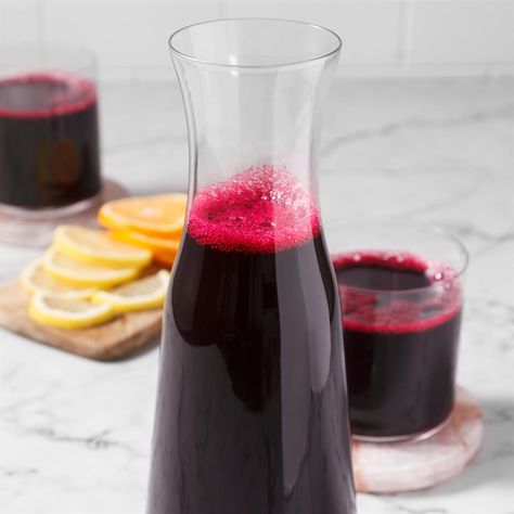 Beet Juice Beet Recipes Juices, Beet And Apple Juice, How To Make Beets, Beet Juice Recipe, Beet Smoothie, Fresh Beets, Smoothies And Shakes, Beet Root, Beet Recipes