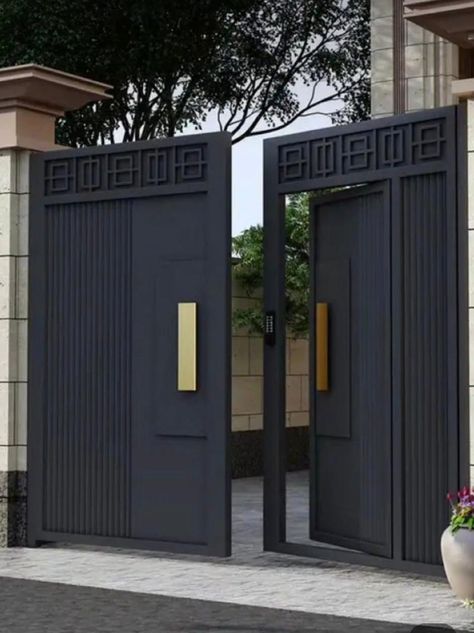 Security Gates Front Door, Parking Door Design, Main Gate Design Entrance Iron Doors, Gate Design Modern Entrance, New Gate Design, Modern Gate Design, Modern Main Gate Designs, Metal Gates Design, House Front Door Design