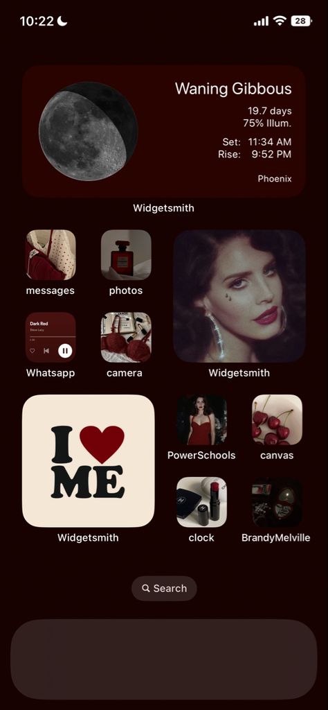 Dark Red Homescreen Wallpaper, Home Screen Layout Iphone Aesthetic Red, Red Wallpaper Iphone Ios 16, Dark Red Ios 16 Wallpaper, Dark Red Homescreen Ideas, Dark Red Theme Wallpaper, Vampire Iphone Theme, Dark Red Phone Aesthetic, Home Screen Ideas Lana Del Rey