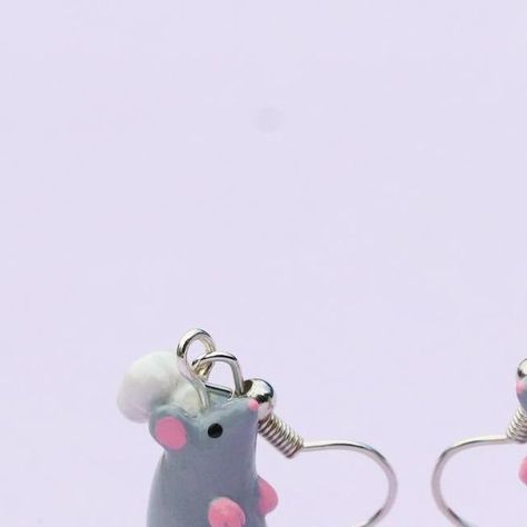 Alana 𓆏 on Instagram: "CHEF RAT EARRINGS!! I’ve never gotten more requests for something in my entire life 😩 I’ve seen all your dms asking me to sell him and make him as earrings, so here are the earrings!! They’ll be available in the shop update on July 29th :D 
Ps. This isn’t the last chef rat item for the 29th" Rat Earrings, Rats, Ask Me, To Sell, Chef, Things To Sell, Instagram