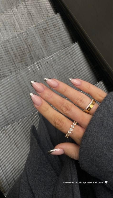 Uñas Kendall Jenner, Kendall Jenner Nails Manicures, Kendall Nails, Kendall Jenner Nails, Kardashian Nails, Jenner Nails, Fire Nails, Nails Inspo, Nail Manicure