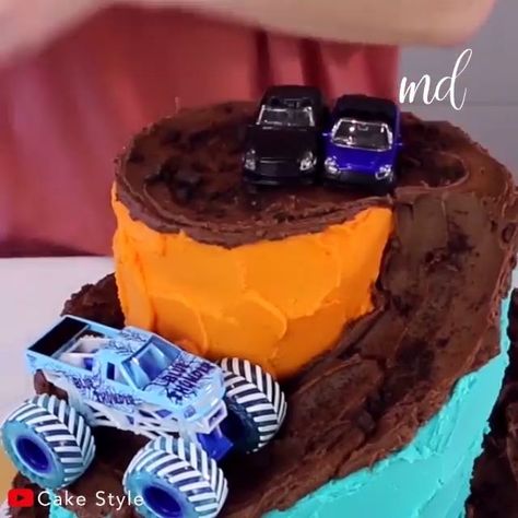 4 Monster Truck Cake, Oreo Monster Truck Cake, How To Make A Monster Truck Cake, Megladon Monster Truck Cake, Monster Truck Party Cake, Monster Truck Birthday Cupcakes, Monster Truck Birthday Cake Ideas, Monster Car Cake, Pastel Monster Truck