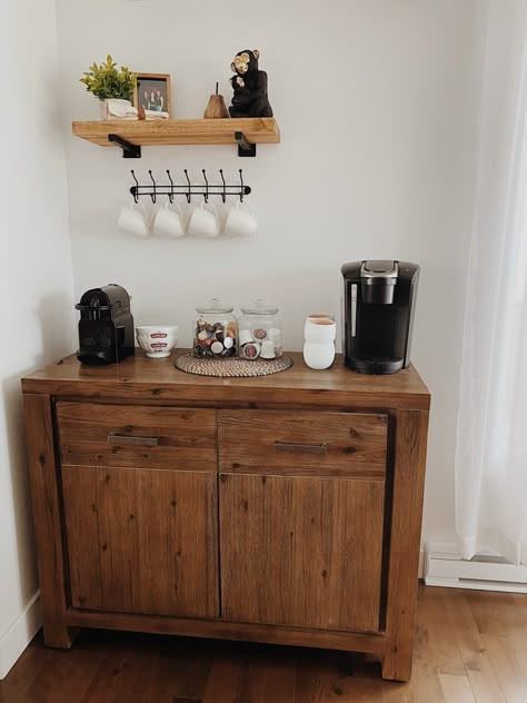 Coffee Bar Simple, Waiting Room Coffee Station, Small Corner Coffee Bar Ideas, Cottage Coffee Bar, Coffee Area In Kitchen, Small Coffee Station Ideas, Simple Coffee Bar Ideas, Nespresso Coffee Bar, Wooden Coffee Bar