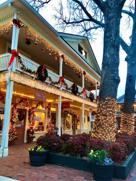 The North Georgia Mountains are fantastic during all seasons but especially during the Christmas season. Christmas Lights. Waterfalls. Wine. History. Mountains. Charm. I Loved It!! 📸litewallettraveler #christmas #seasons #mountains #hallmark #lights #familytravel #travel #georgia #wine Middleburg Virginia Christmas, Stone Mountain Georgia Christmas, Dahlonega Georgia Christmas, Helen Georgia Christmas, Georgia Christmas, Stone Mountain Georgia, Middleburg Virginia, Wine History, Helen Georgia