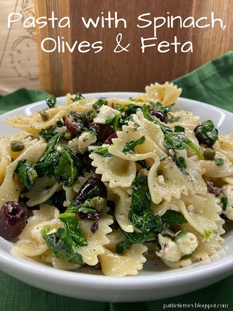 Olla-Podrida: Pasta with Spinach, Olives & Feta Black Olive Pasta, Pasta With Olives And Feta, Spinach Feta Salad, Penne Pasta Salads, Cucumber Feta Salad, Greek Cucumber Salad, Pasta With Olives, Pasta Salad With Spinach, Bowtie Pasta Salad