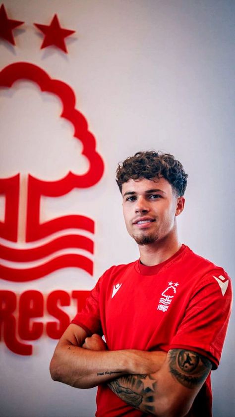 Neco Williams Nottingham Forest, Dele Ali, Neco Williams, Brennan Johnson, Nottingham Forest Fc, English Football, Nottingham Forest, Forest Wallpaper, Football Boys