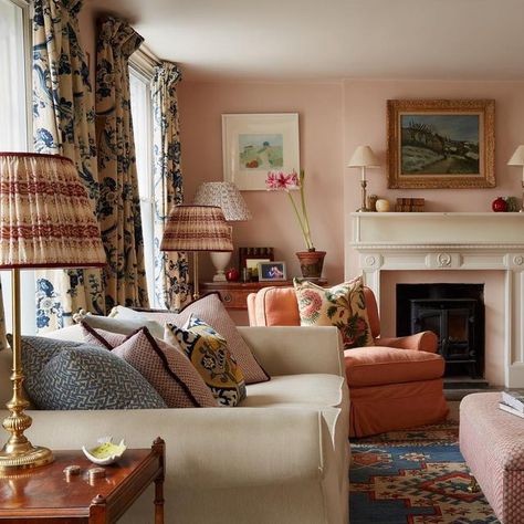 English Country House, Comfortable Sofa, A Living Room, Front Room, Family House, Sitting Room, Interior Designer, Home Living Room, Room Inspiration