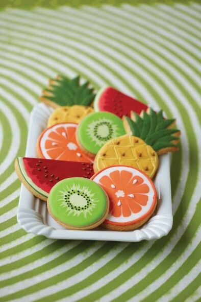 Cake Watermelon, Watermelon Cookies, Fruit Cookies, Fiesta Tropical, Summer Cookies, Sugar Cookie Designs, Fancy Cookies, Creative Cookies, Cookie Icing