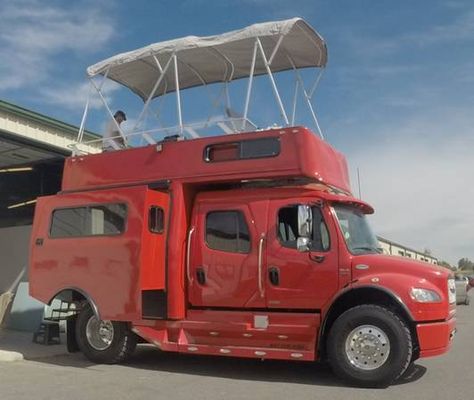 Custom Luxury RV on 2012 Freightliner SportChassis Barely used, owner is selling for personal reasons. Truck normally sells for $200,000 plus the Conversion $349,000 Asking $369,000 for the total... Deck Roof, Custom Rv, Ford F650, Rv Motorhomes, Rv Bus, Medium Duty Trucks, Luxury Rv, Rv Truck, Expedition Truck