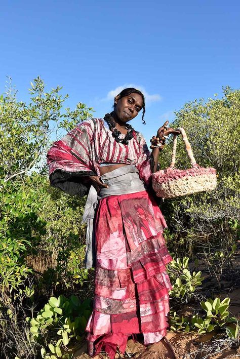 Aboriginal Australian Woman Aboriginal Clothing, Australian Aboriginals, Indigenous Fashion, Red Kangaroo, Australian Clothing, Aboriginal Culture, Australia Fashion, Culture Clothing, Fashion Mood Board