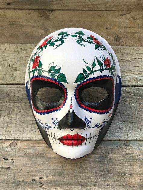 Dieser Artikel ist nicht verfügbar   - RUUA Masks - #Artikel #dieser #ist #Masks #nicht #RUUA #verfügbar Catrina Mask, Day Of The Dead Crafts, Day Of The Dead Mask, Paper Mache Mask, Mexican Mask, Mask White, Mask Drawing, Mask Painting, Mask Art