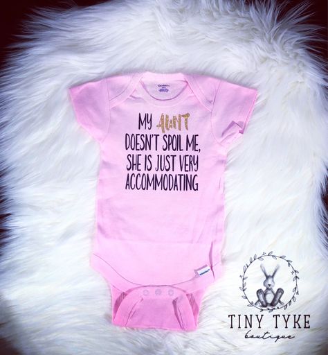 Aunt Onesie, Baby Onesie Gift, Trendy Baby Onesies, Christmas Bodysuit, Gift For Aunt, New Aunt, Funny Baby Clothes, Vinyl Shirts