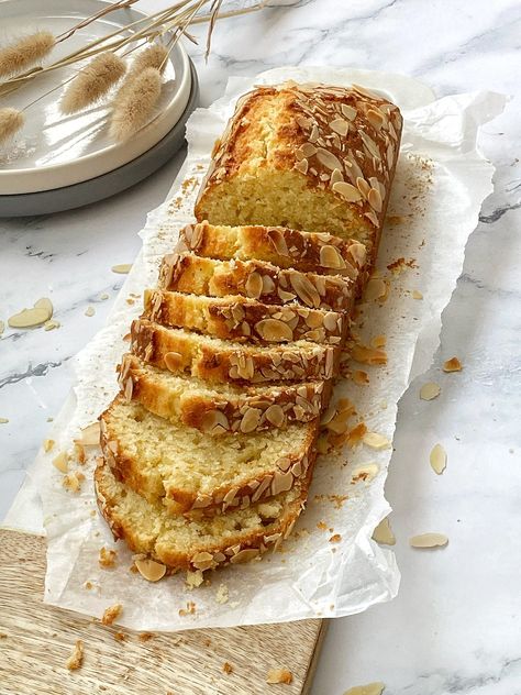 Almond Cake Photography, Almond Meal Recipes, Savory Loaf, Almond Orange Cake, Almond Loaf Cake, Almond Loaf, Super Moist Cake, Orange Almond Cake, Whole Orange Cake