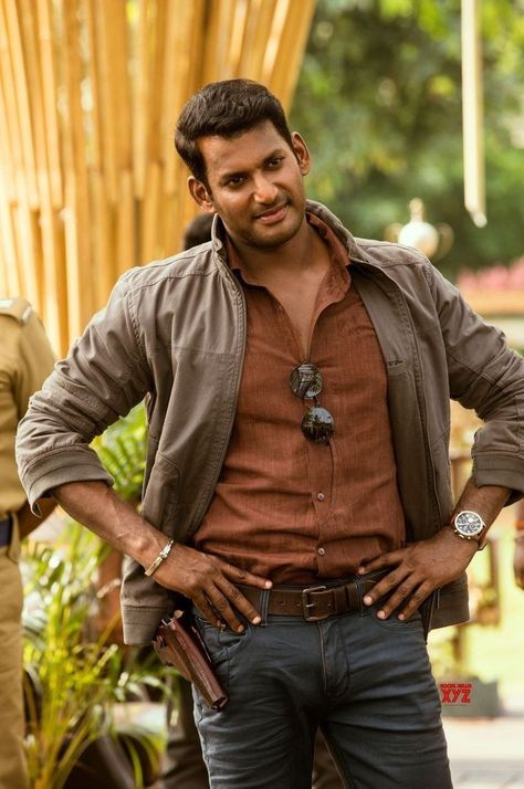 Vishal Vishal Actor, Actor Vishal, Telugu Hero, Tamil Actors, Bear Quotes, Teddy Bear Quotes, Bollywood Men, Kgf Photos Hd, South Hero