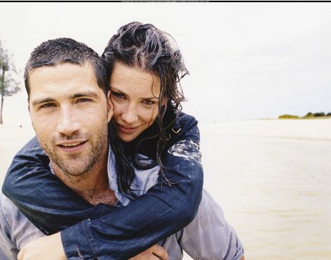 Matthew Fox and Evangeline Lilly Jack And Kate Lost, Luke Lorelai, Lost Tv Show, Matthew Fox, Evangeline Lilly, Tv Couples, Best Tv Shows, Best Shows Ever, Best Tv